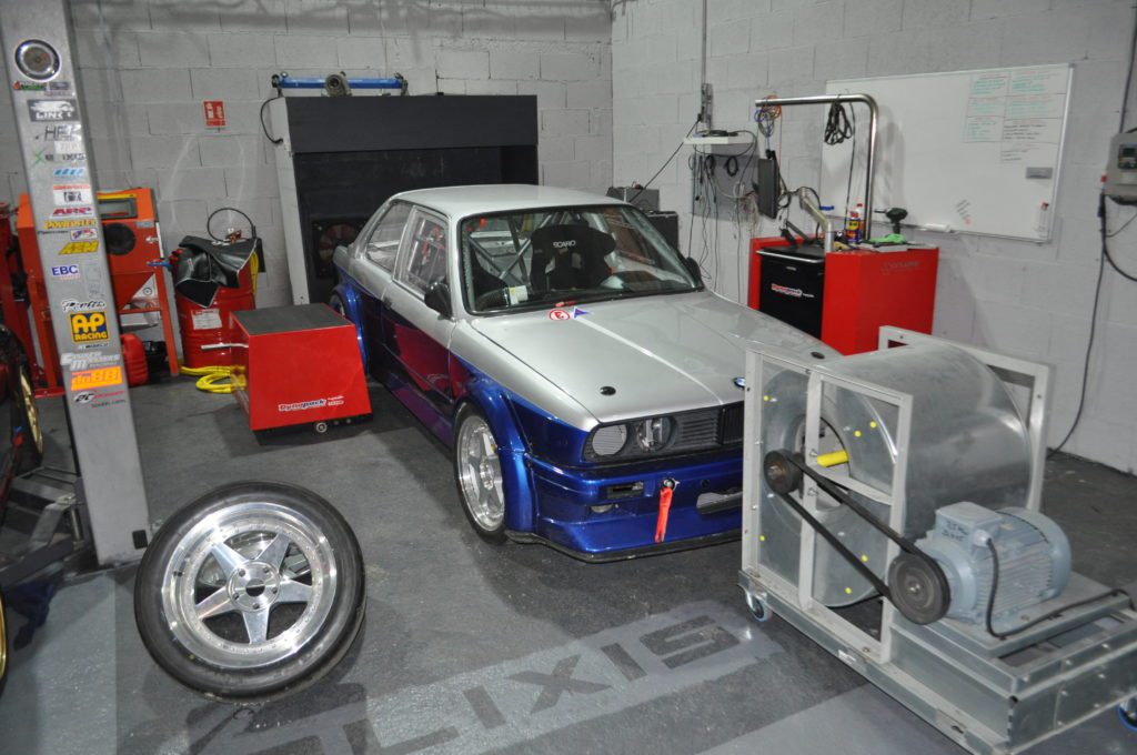 BMW E30 S38B38