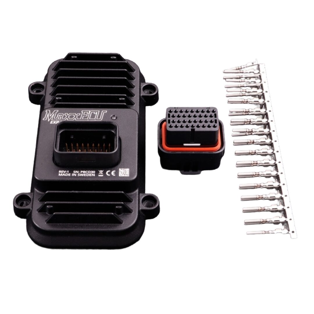 Module d’extension MaxxECU, avec kit de connecteurs.